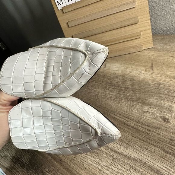 Jeffrey Campbell White Novit Pointed Toe Mules Size 7 - Picture 9 of 13